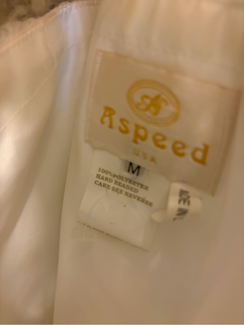 Aspeed White Satin Garment Tag Detail - Picture 4 of 4